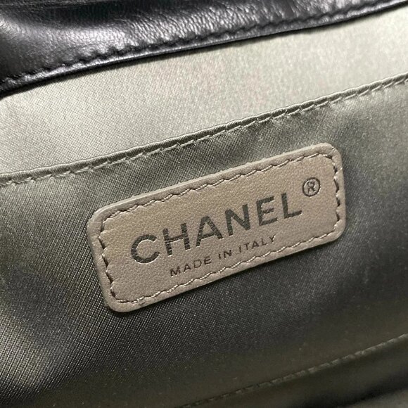 Auth CHANEL Luxury Line Black Patent Leather Handbag - Picture 12 of 16